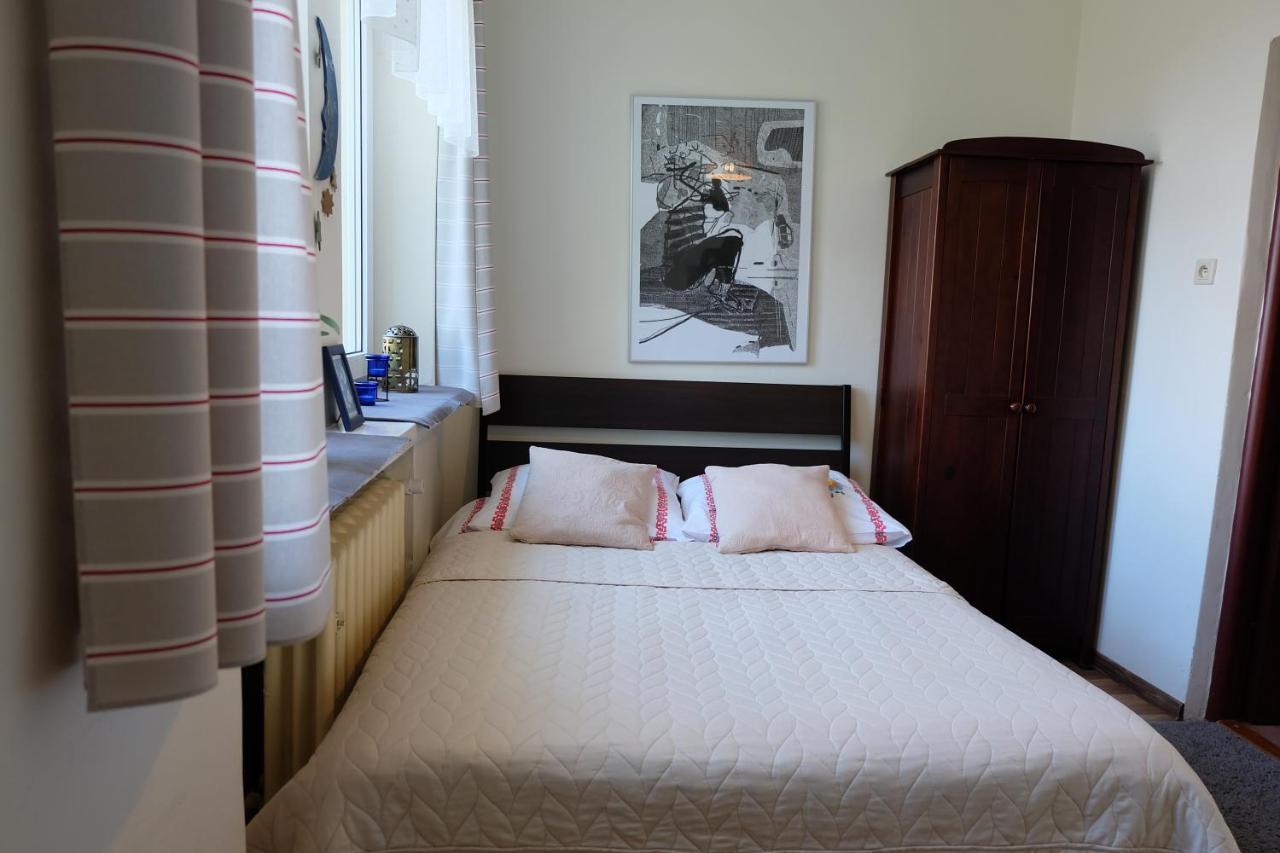 Willa Pod Aniolem - Pokoje Goscinne & Apartamenty Z Widokiem Na Gory ชเจอร์ค ภายนอก รูปภาพ