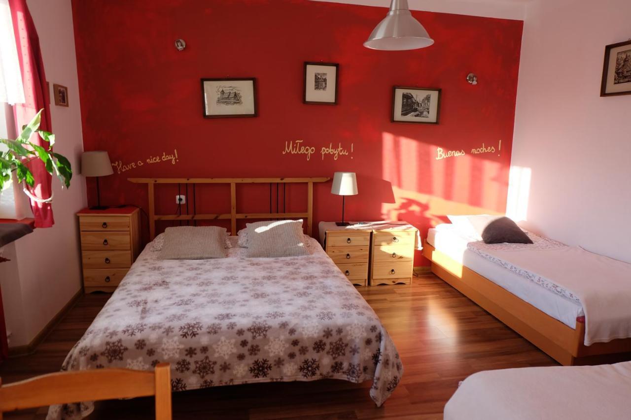 Willa Pod Aniolem - Pokoje Goscinne & Apartamenty Z Widokiem Na Gory ชเจอร์ค ภายนอก รูปภาพ